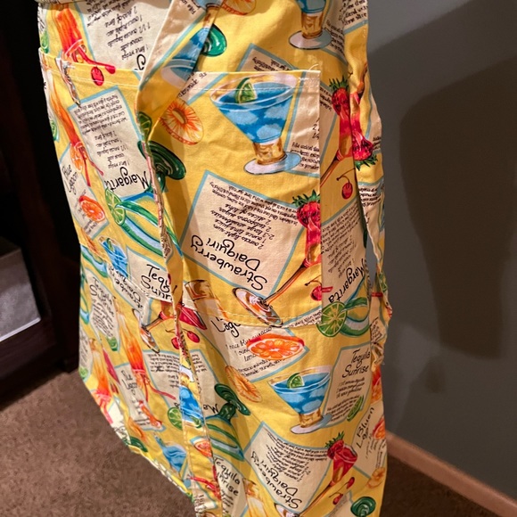 Cocktail themed apron - Picture 3 of 3